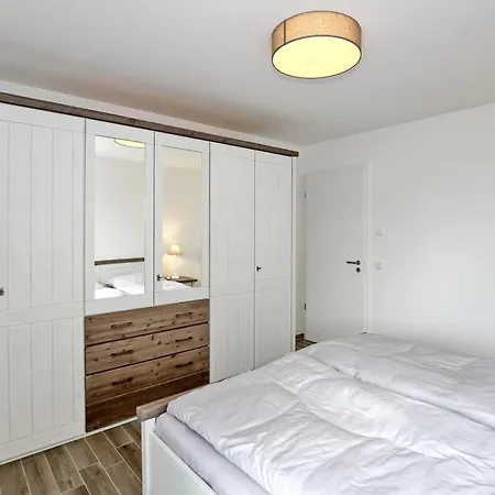 Apartament Linden-palais 14 *